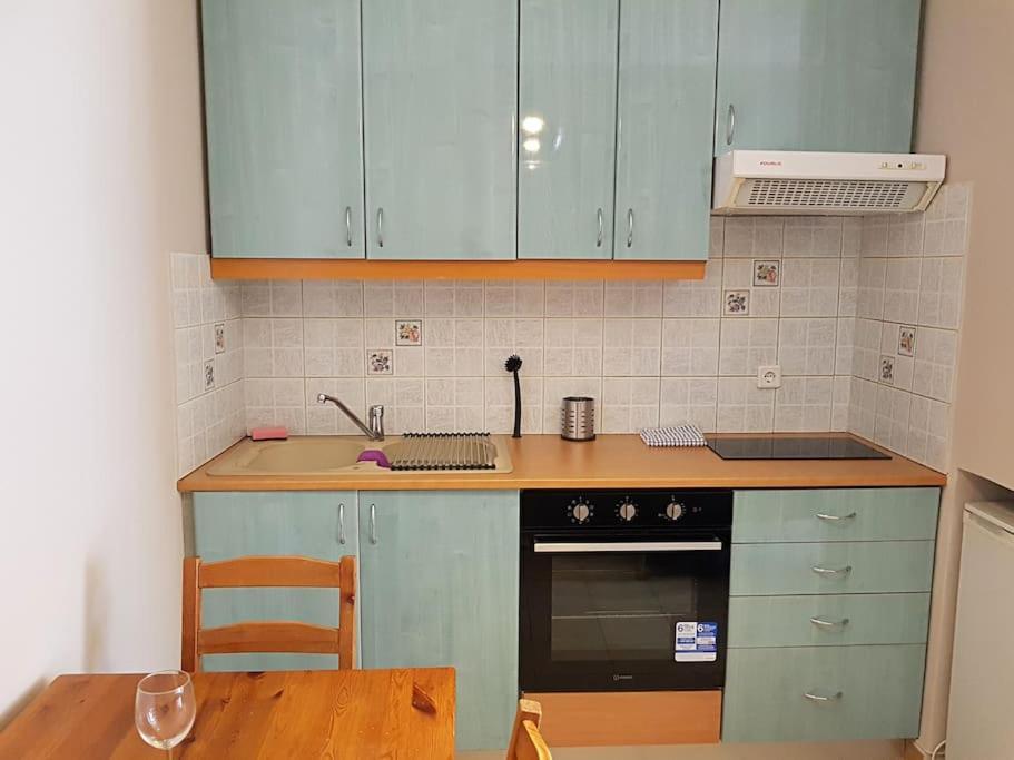 Athens Campus Renovated Studio Apartment @ Ilisia Exteriér fotografie